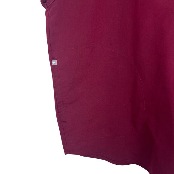 FIGS Burgundy Technical Collection Sleeveless Scrub Top Women’s XXL - Picture 3 of 5